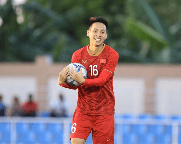 Nguyễn Filip là ai? Tiểu sử, sự nghiệp và phong cách thi đấu của thủ môn Việt kiều